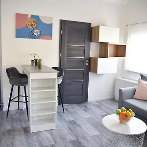 https://roomstore-studio-apartments.egerhotels.net